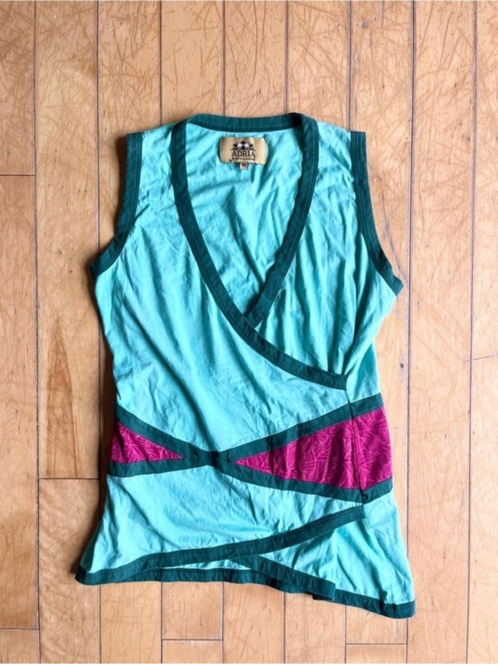 Adria Montreal Sleeveless 109% Organic Cotton Teal Wrap Top Size Medium